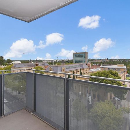 Appartamento Light & Airy 3 Bd Cbd Apt: Balconytramwifi/Parking Adelaide Esterno foto