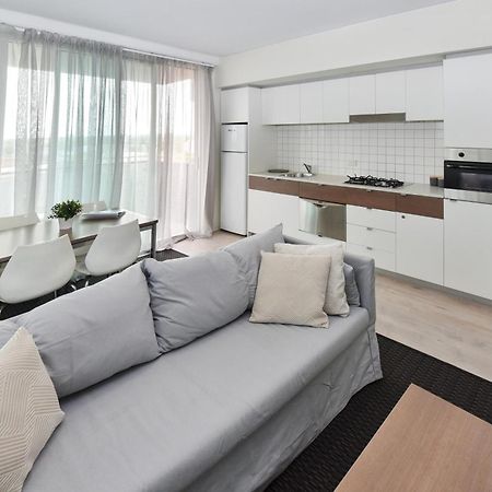 Appartamento Light & Airy 3 Bd Cbd Apt: Balconytramwifi/Parking Adelaide Esterno foto