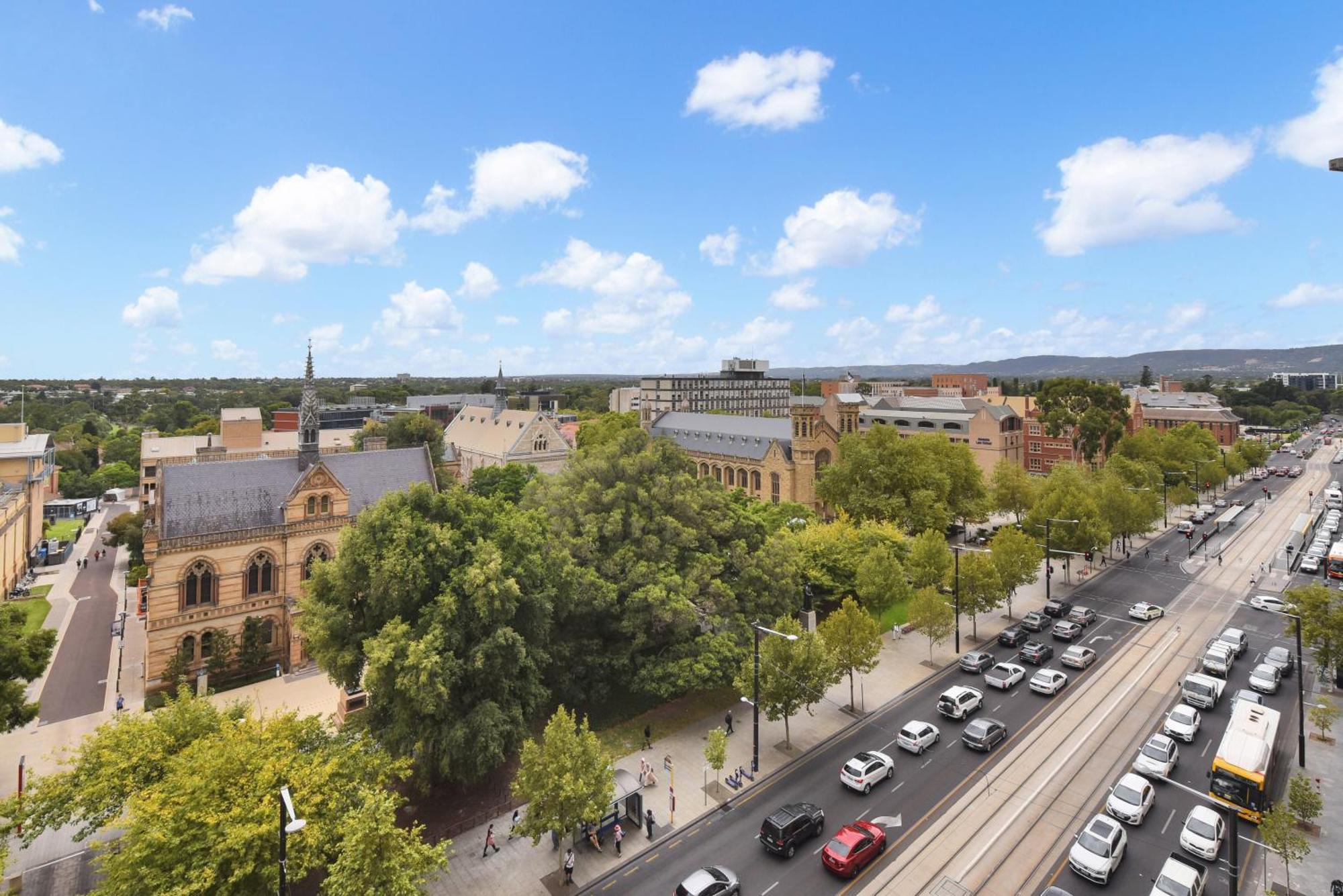 Appartamento Light & Airy 3 Bd Cbd Apt: Balconytramwifi/Parking Adelaide Esterno foto