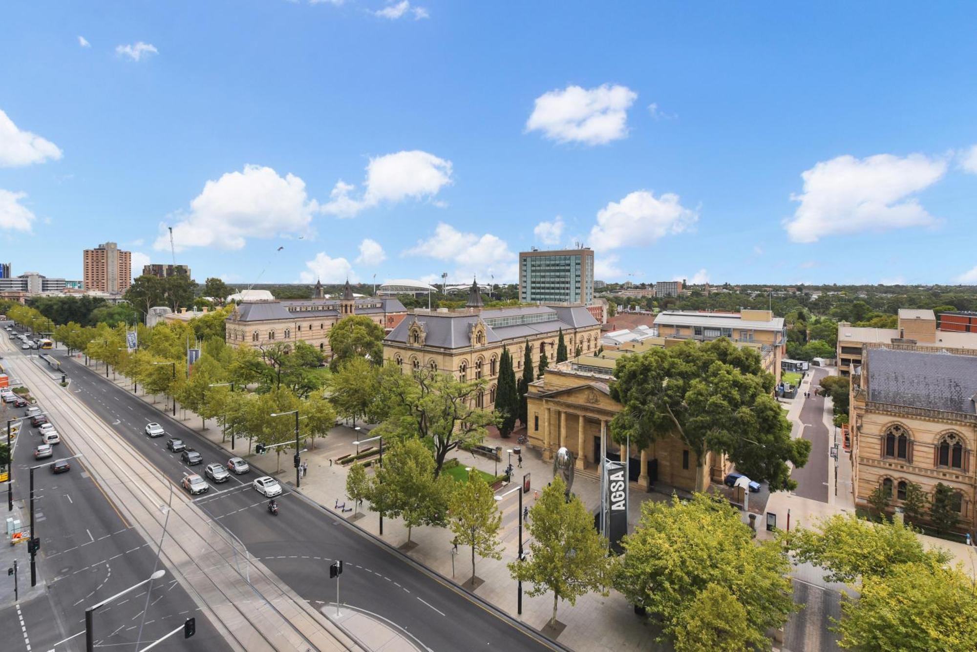 Appartamento Light & Airy 3 Bd Cbd Apt: Balconytramwifi/Parking Adelaide Esterno foto