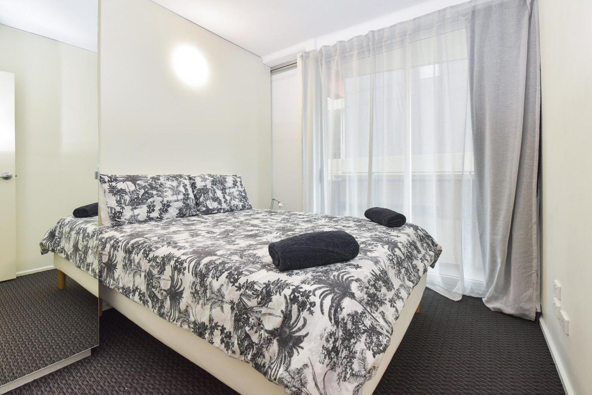 Appartamento Light & Airy 3 Bd Cbd Apt: Balconytramwifi/Parking Adelaide Esterno foto