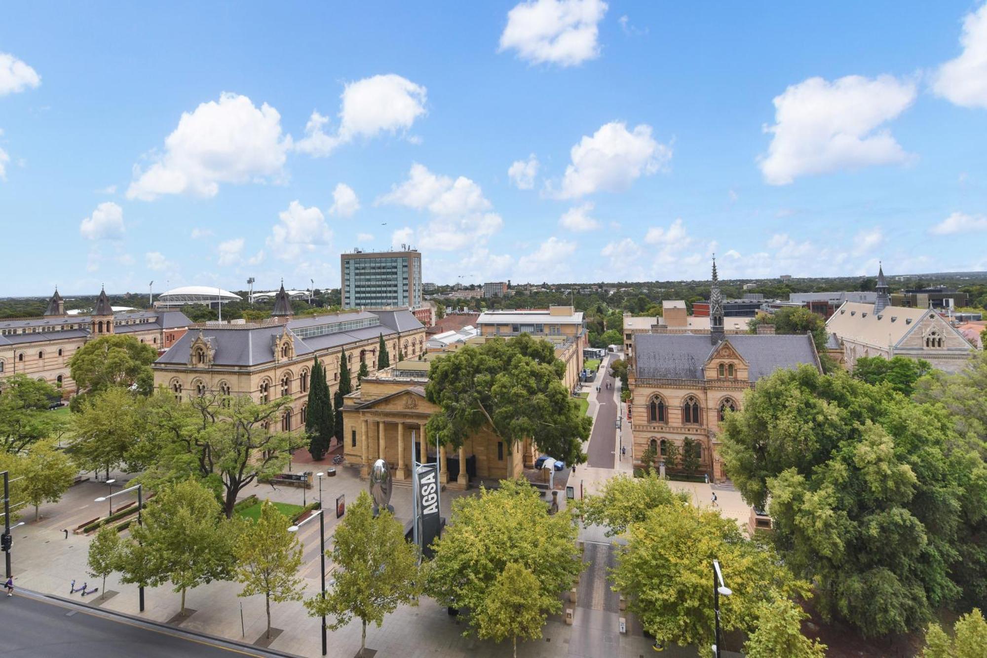 Appartamento Light & Airy 3 Bd Cbd Apt: Balconytramwifi/Parking Adelaide Esterno foto