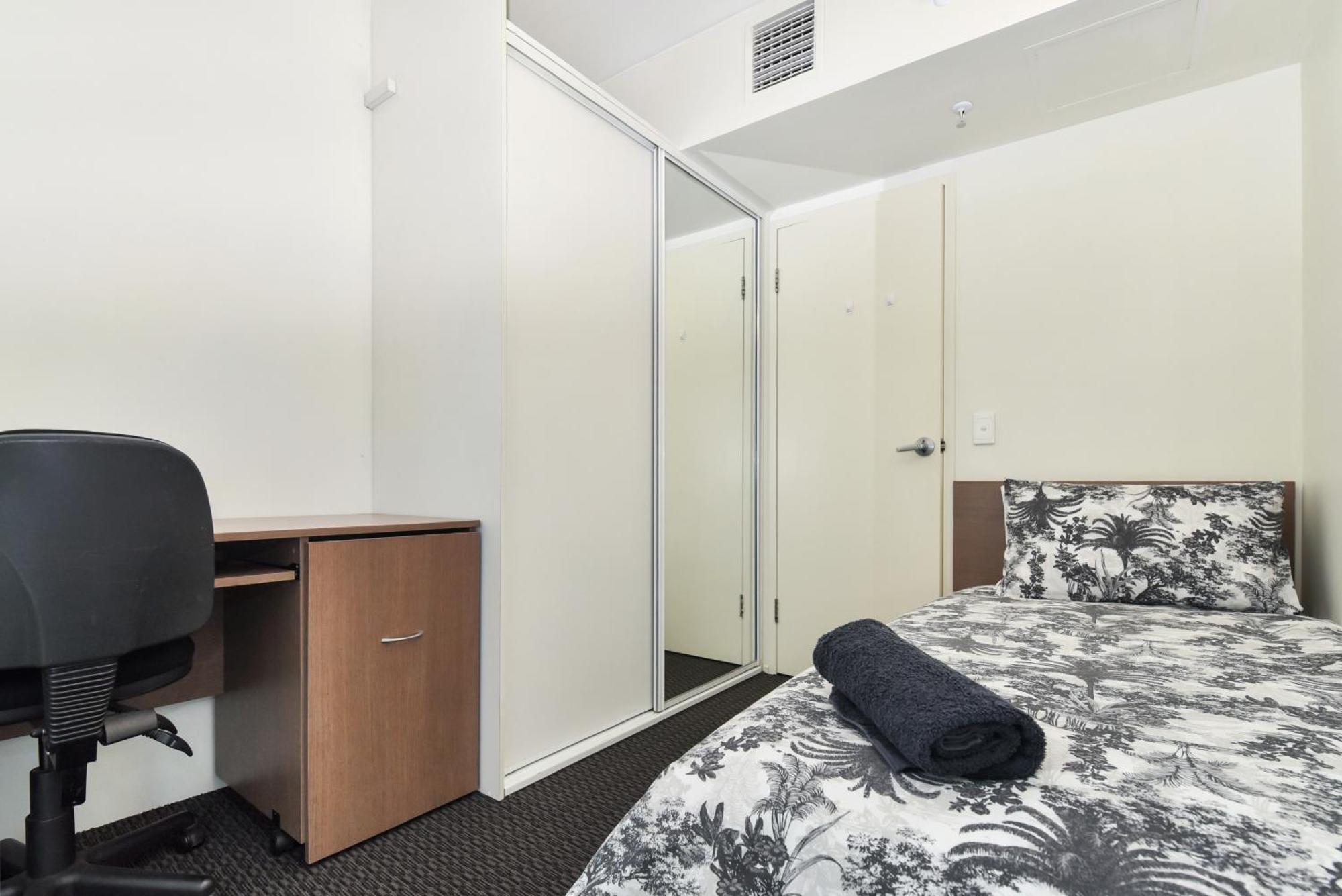 Appartamento Light & Airy 3 Bd Cbd Apt: Balconytramwifi/Parking Adelaide Esterno foto